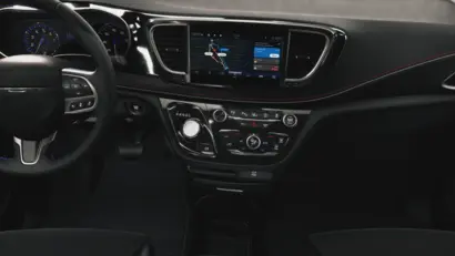 2027 Chrysler Pacifica Select AWD photo 5