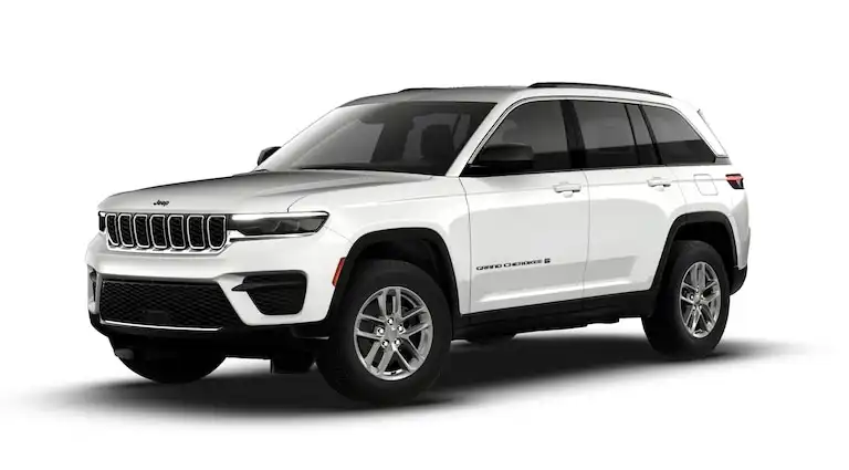 2026 Jeep Grand Cherokee Laredo 4x4's photo