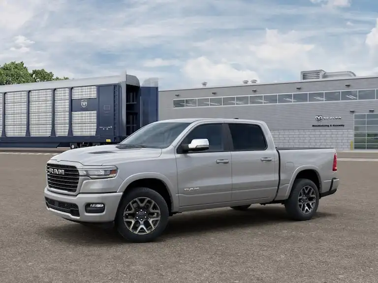 2026 RAM 1500 Laramie 4x4 Crew Cab 5'7's photo
