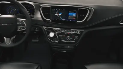 2027 Chrysler Pacifica Select photo 5