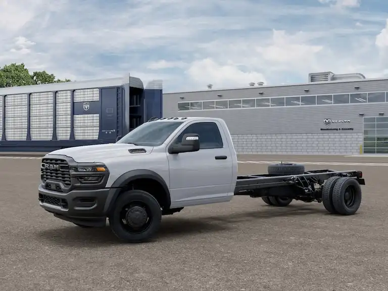 2026 RAM 5500 Big Horn 4X4 Reg Cab LWB DRW 205" WB's photo