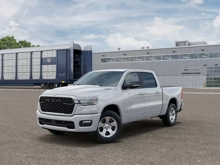 2026 RAM 1500 Big Horn/Lone Star 4x4 Crew Cab 5'7's photo