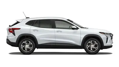2026 Chevrolet Trax LS photo 3
