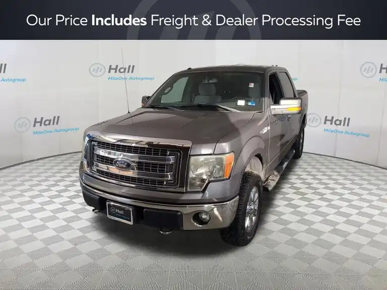 2013 Ford F-150 XLT 4WD SuperCrew 145 in's photo