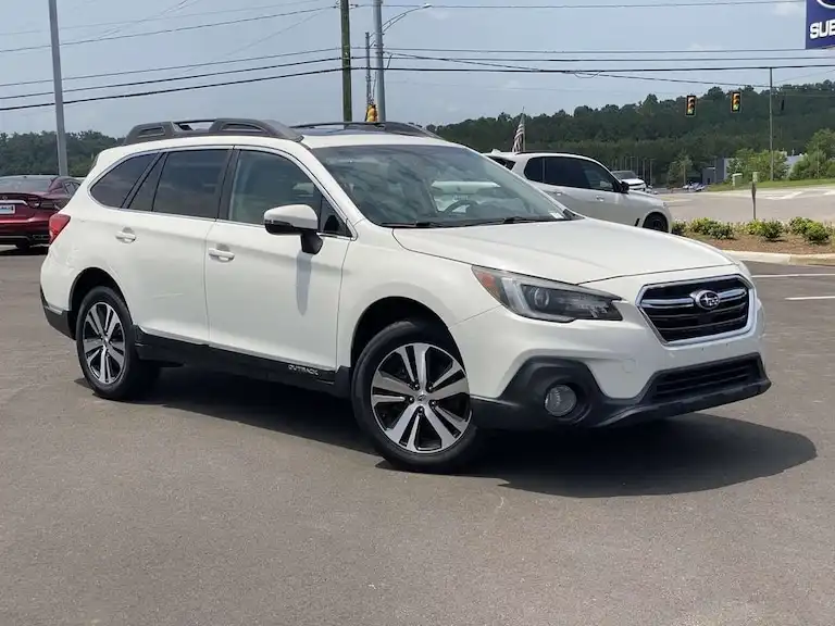 2019 Subaru Outback 2.5i Limited's photo
