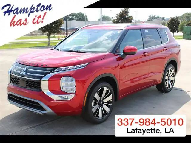 2026 Mitsubishi Outlander SEL FWD's photo