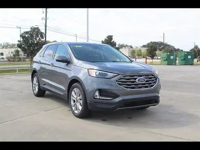 2024 Ford Edge Titanium AWD photo 3