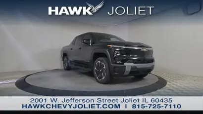2025 Chevrolet Silverado EV LT Extended Range photo 2