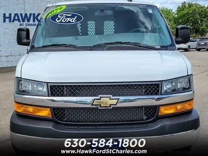 2024 Chevrolet Express 2500 Work Van HD photo 4