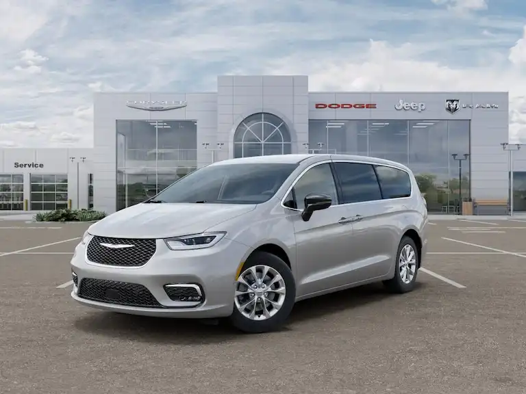 2026 Chrysler Pacifica Select AWD's photo