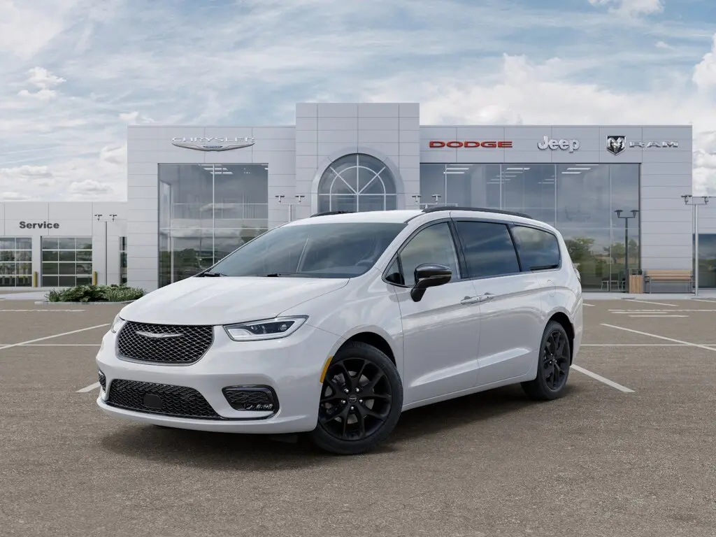 2026 Chrysler Pacifica Select AWD photo 1