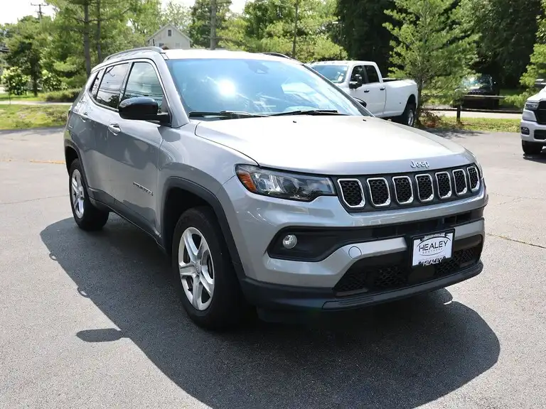 2023 Jeep Compass Latitude 4X4's photo