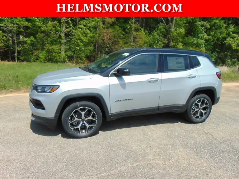 2026 Jeep Compass Limited 4X4's photo
