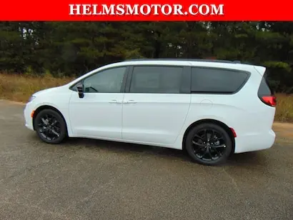 2026 Chrysler Pacifica Select photo 3