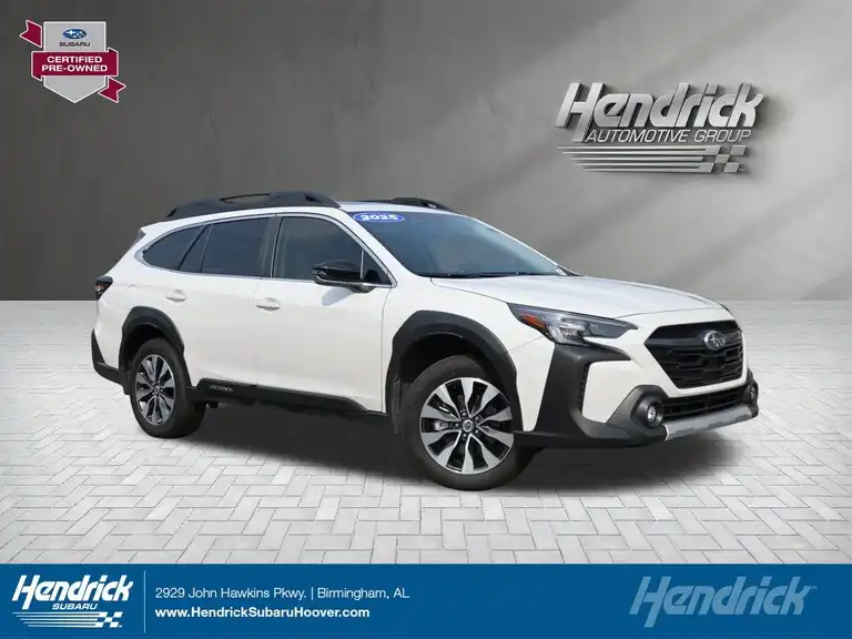 2025 Subaru Outback Limited's photo