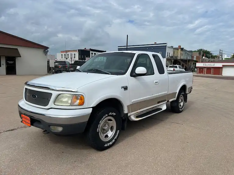 1999 Ford F-150 LARIAT 4X4 SUPERCAB SWB STYLESIDE's photo