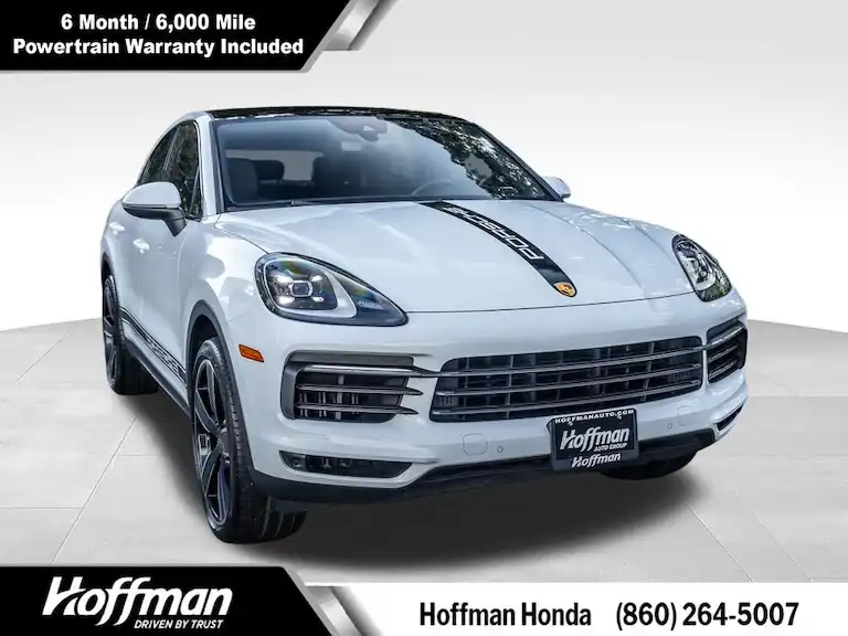 2021 Porsche Cayenne Base's photo