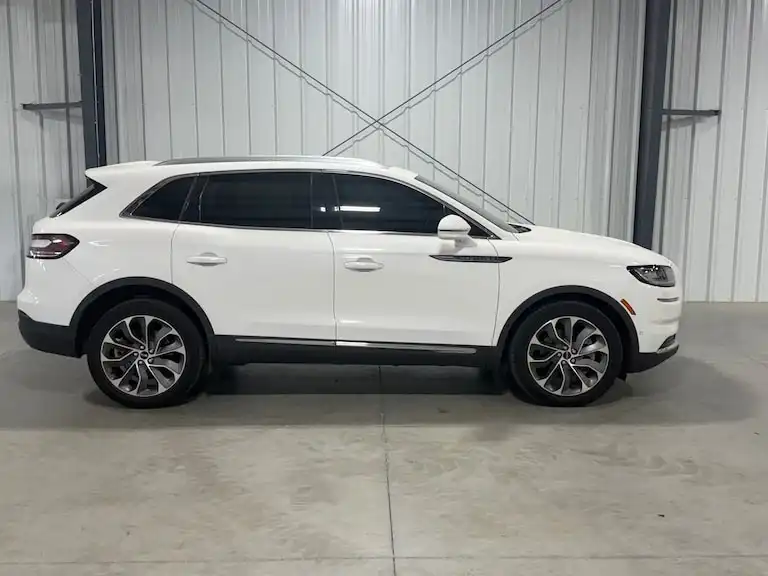 2023 Lincoln Nautilus Reserve AWD's photo