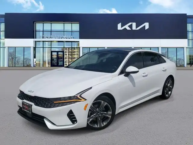 2022 Kia Optima EX FWD's photo