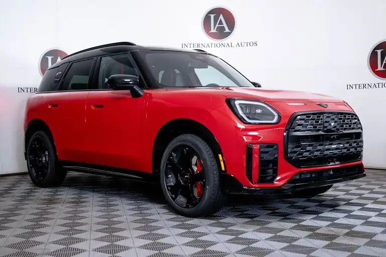 2027 MINI Countryman JCW ALL4's photo