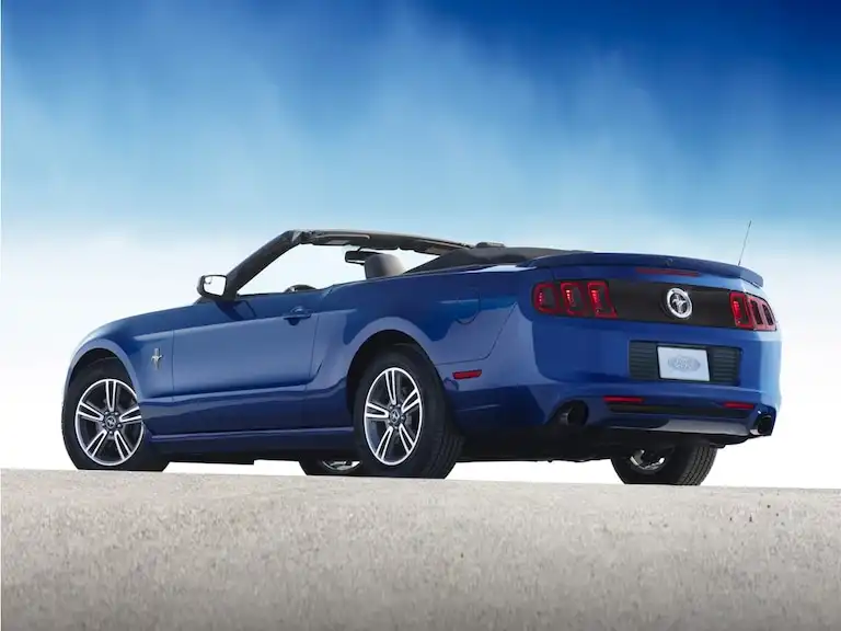 2014 Ford Mustang V6's photo