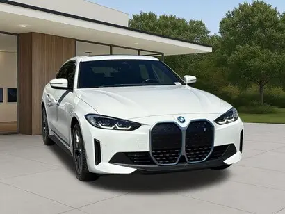 2023 BMW i4 eDrive40 photo 5