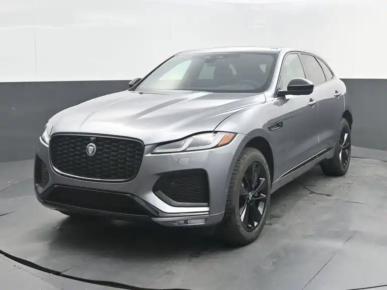 2026 Jaguar F-PACE P250 R-Dynamic S's photo