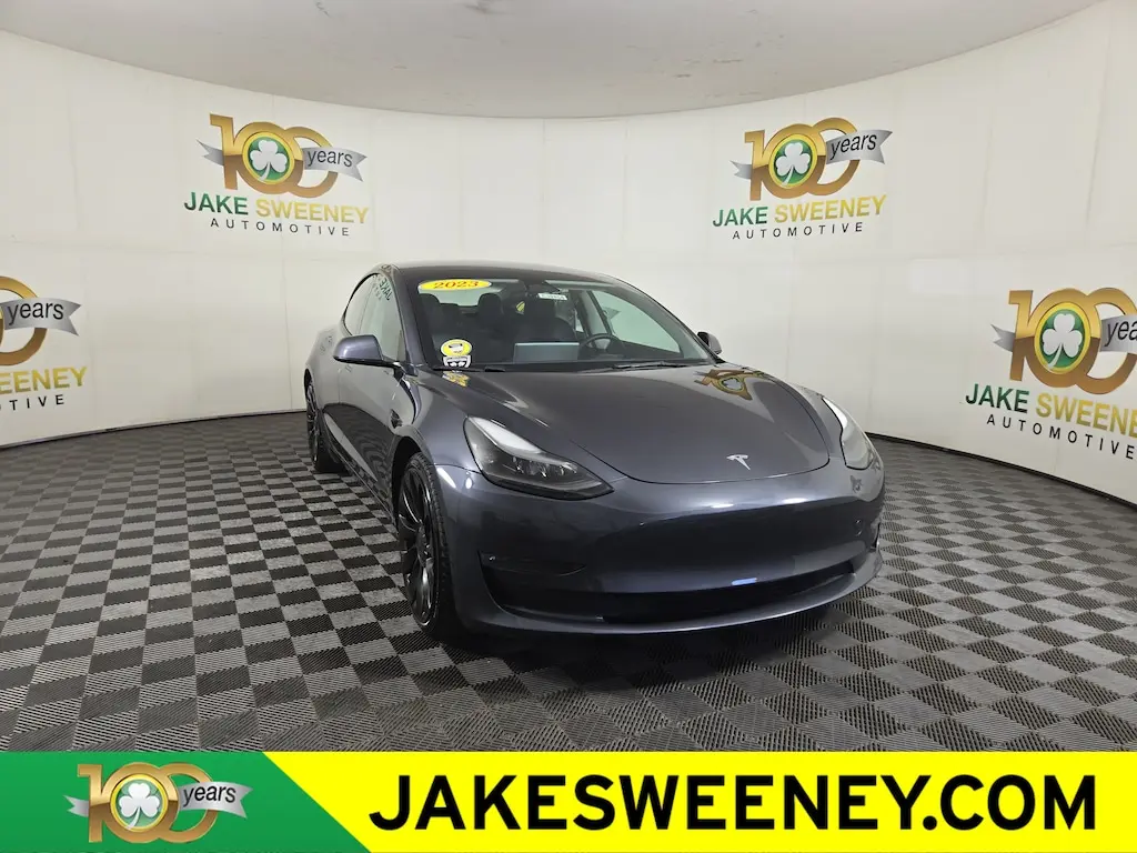 2023 Tesla Model 3 Performance photo 1