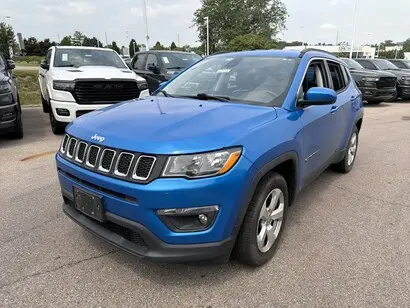 2017 Jeep Compass Latitude photo 4