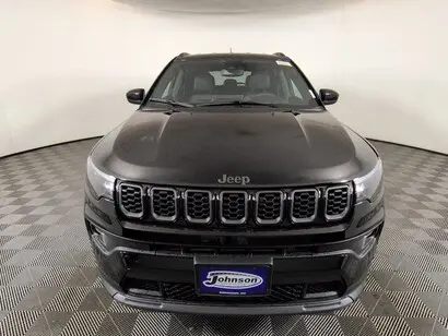 2026 Jeep Compass Altitude 4X4 photo 2