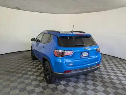 2026 Jeep Compass Altitude 4X4 photo 4