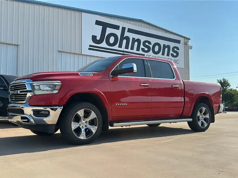 2020 RAM 1500 Laramie 4x4 Crew Cab 5'7's photo