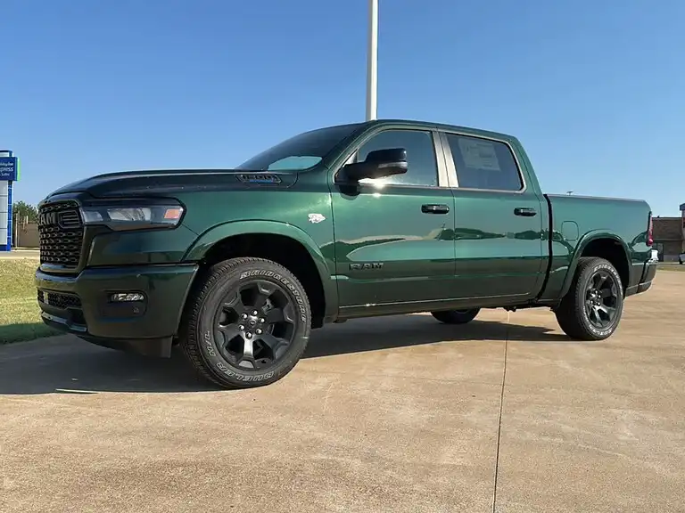 2026 RAM 1500 Big Horn/Lone Star 4x4 Crew Cab 5'7's photo