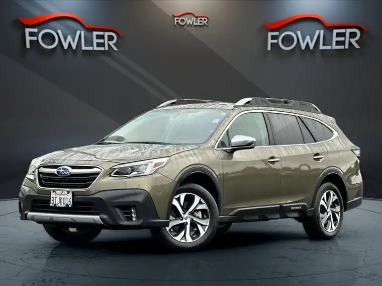 2021 Subaru Outback Touring's photo