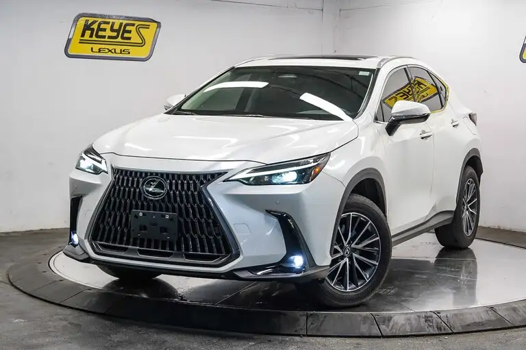 2025 Lexus NX 350 250 FWD's photo