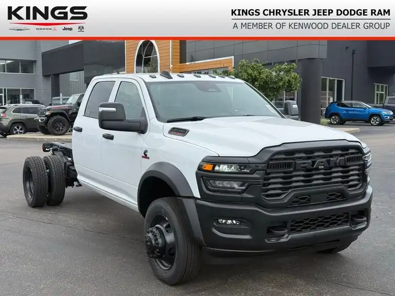 2026 RAM 4500 Tradesman 4X4 Crew Cab DRW 173" WB's photo