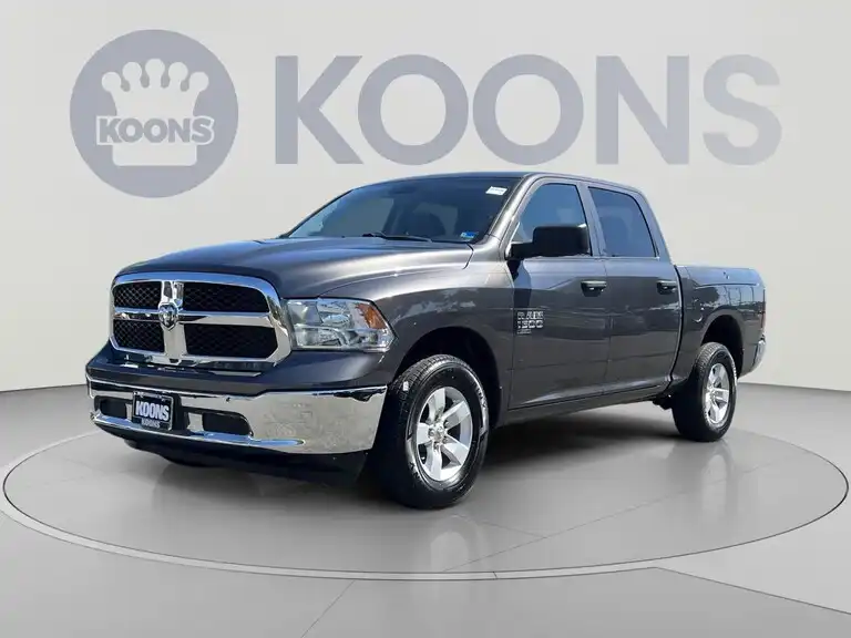 2021 RAM 1500 Classic Tradesman 4WD Crew Cab 5'7's photo