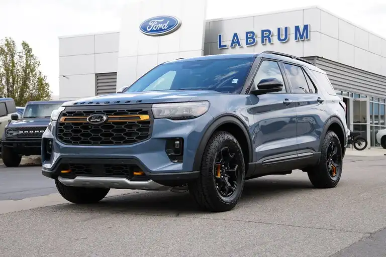 2026 Ford Explorer Tremor 4WD's photo