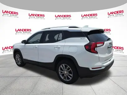 2024 GMC Terrain SLT AWD photo 5