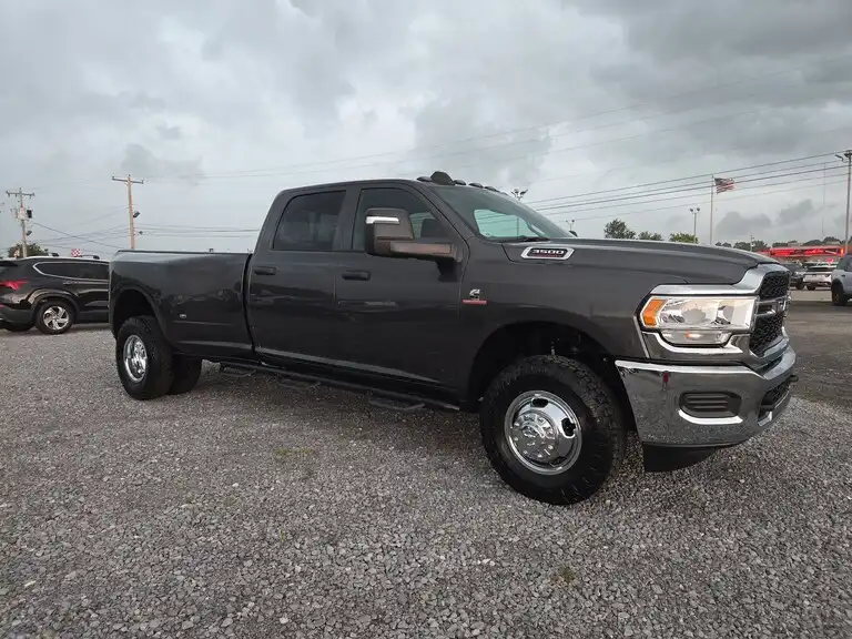 2024 RAM 3500 Tradesman 4X4 Crew Cab LWB's photo