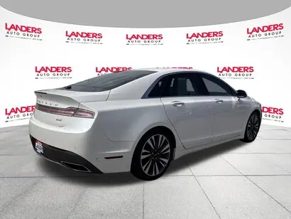 2019 Lincoln MKZ Reserve II FWD photo 3