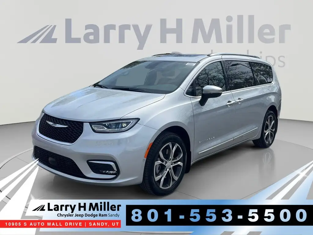 2026 Chrysler Pacifica Pinnacle AWD photo 1