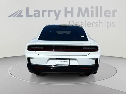 2026 Dodge Charger R/T AWD photo 4