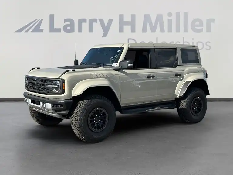 2025 Ford Bronco Raptor 4x4's photo