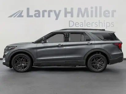 2026 Ford Explorer ST 4WD photo 4