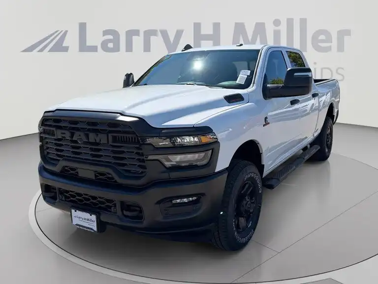 2026 RAM 2500 Tradesman 4X4 Crew Cab SWB's photo