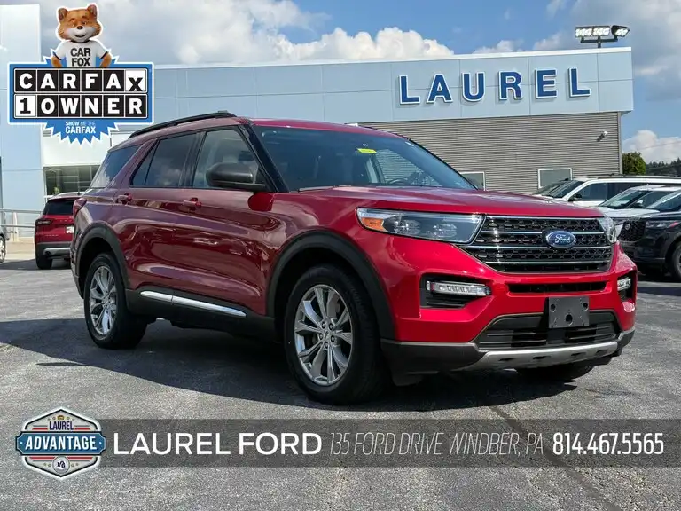 2023 Ford Explorer XLT 4WD's photo