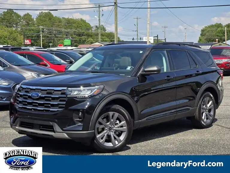 2026 Ford Explorer Active 4WD's photo