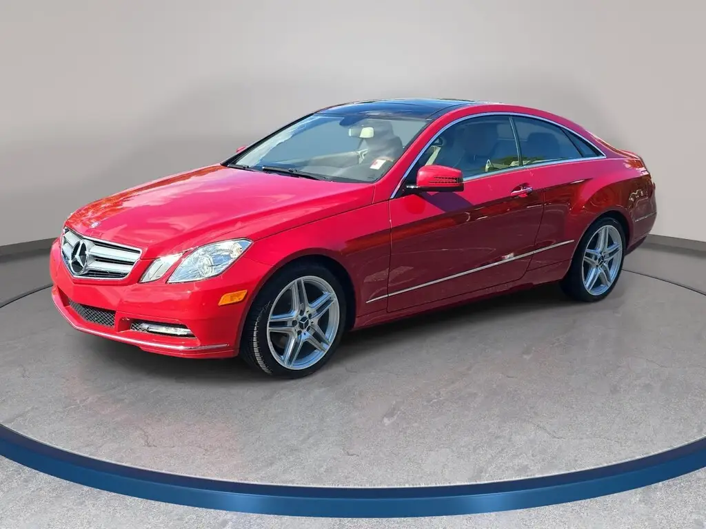 2013 Mercedes-Benz E-Class E350 photo 1