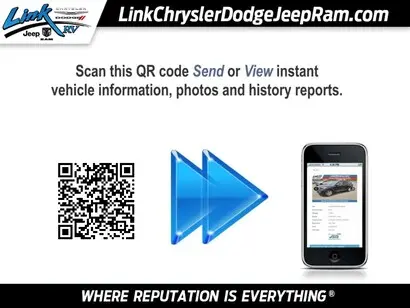 2022 RAM 1500 Classic Warlock 4x4 Quad Cab 6'4 photo 3